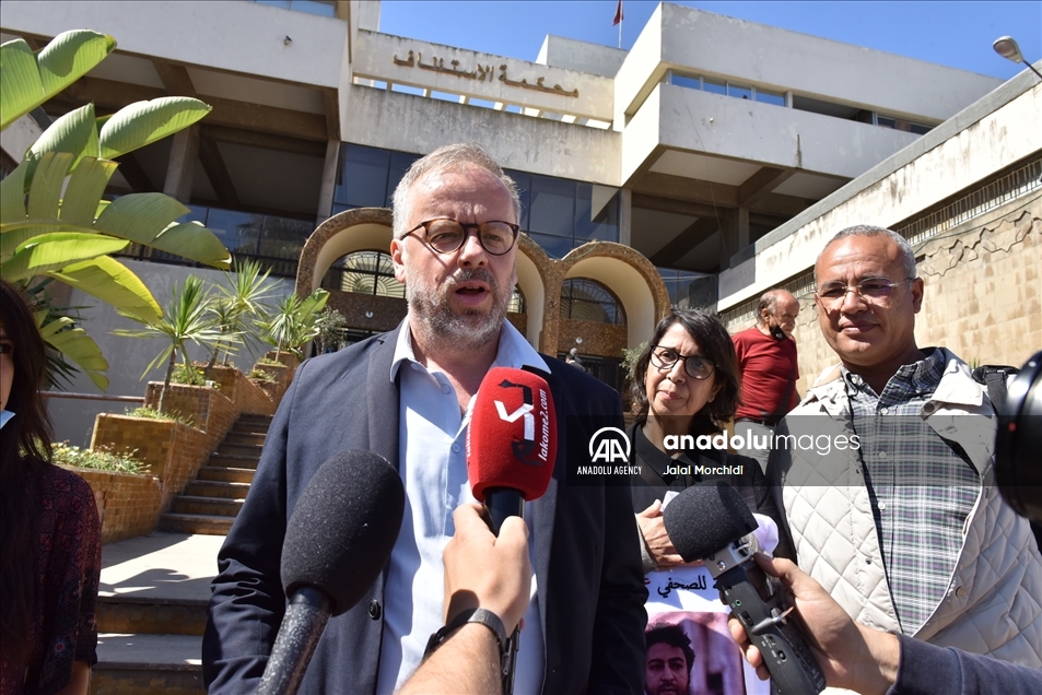 المغرب.. وقفة تضامنية مع صحفي مضرب عن الطعام منذ 76 يوما
