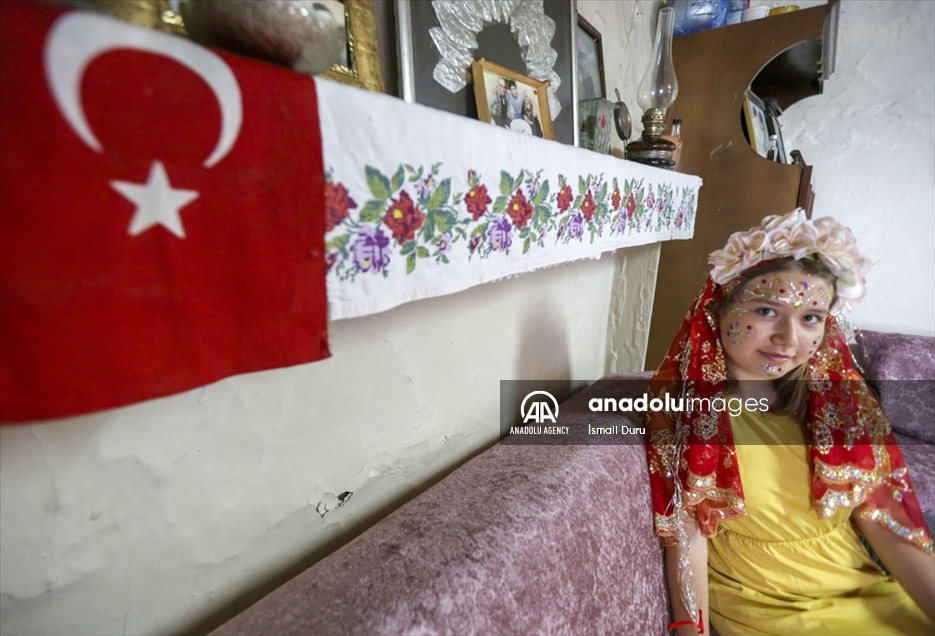 El antiguo arte del maquillaje tradicional en Turquía