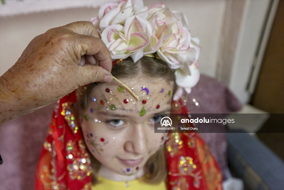 El antiguo arte del maquillaje tradicional en Turquía