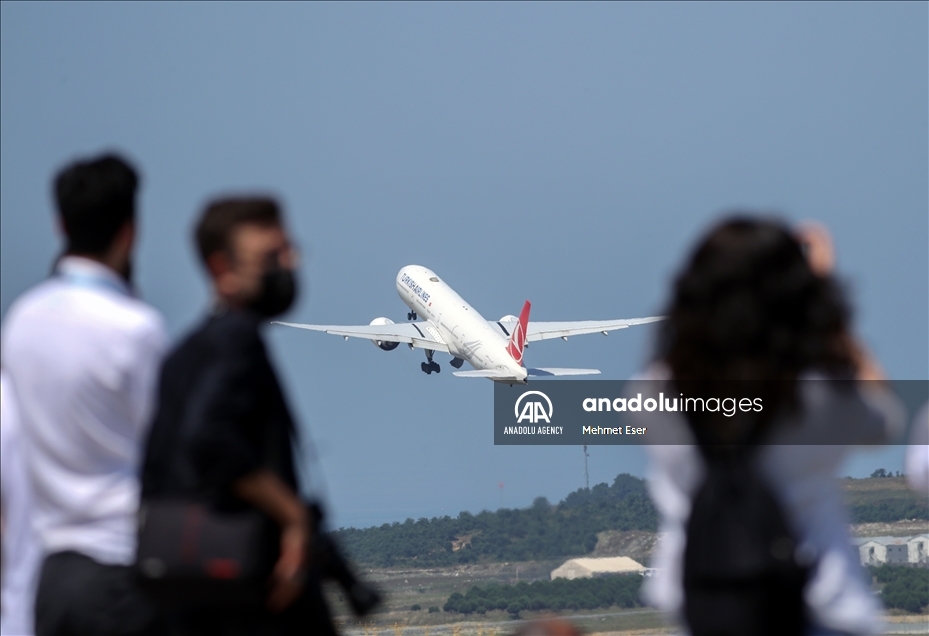 Bandara Istanbul buka spot area fotografi