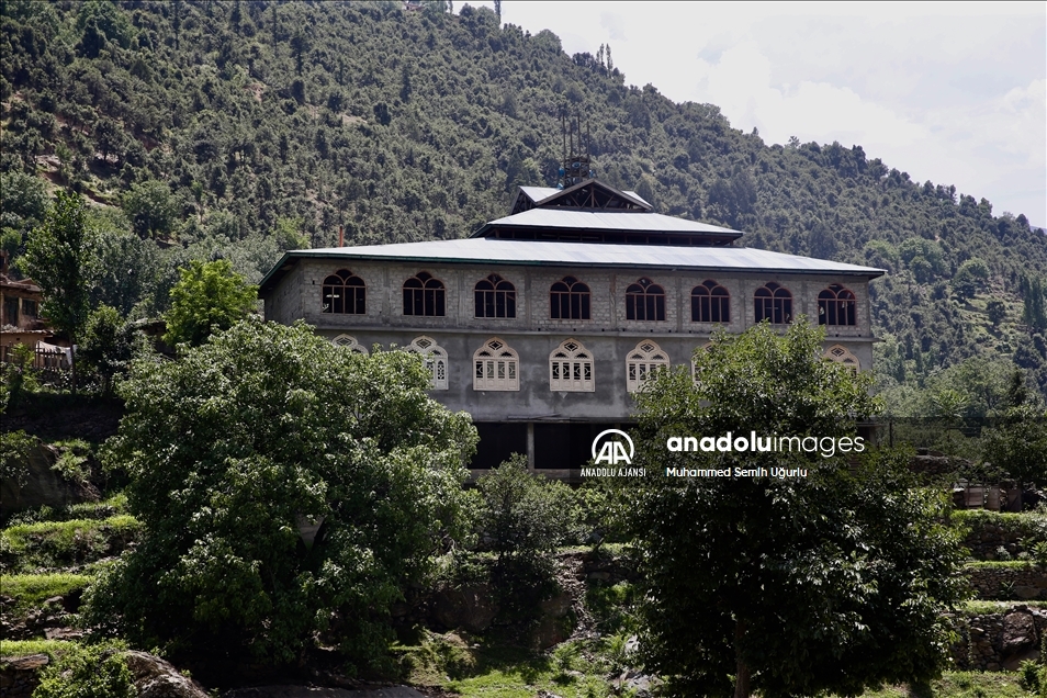 Pakistan'ın saklı incisi "Kumrat Vadisi" doğal güzellikleriyle ziyaretçilerini hayran bırakıyor