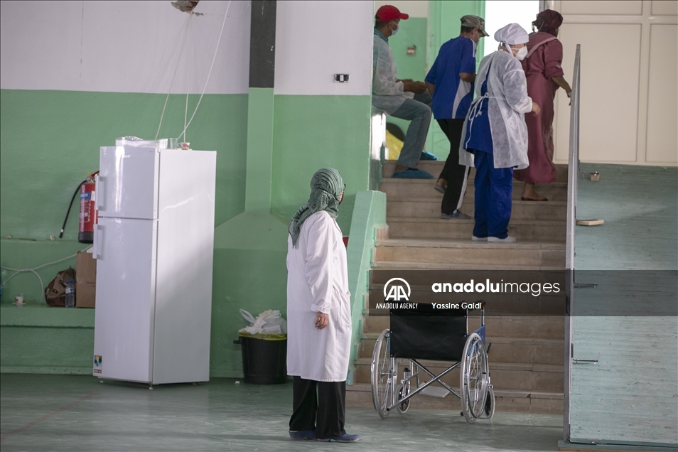 تونس.. عائلة أطباء "على الجبهة" في مواجهة كورونا