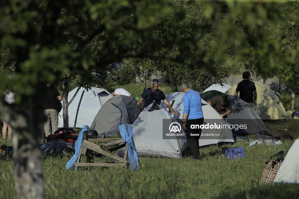 U Nezuk stigla grupa učesnika Marša mira iz Turske: Pješačimo za mir