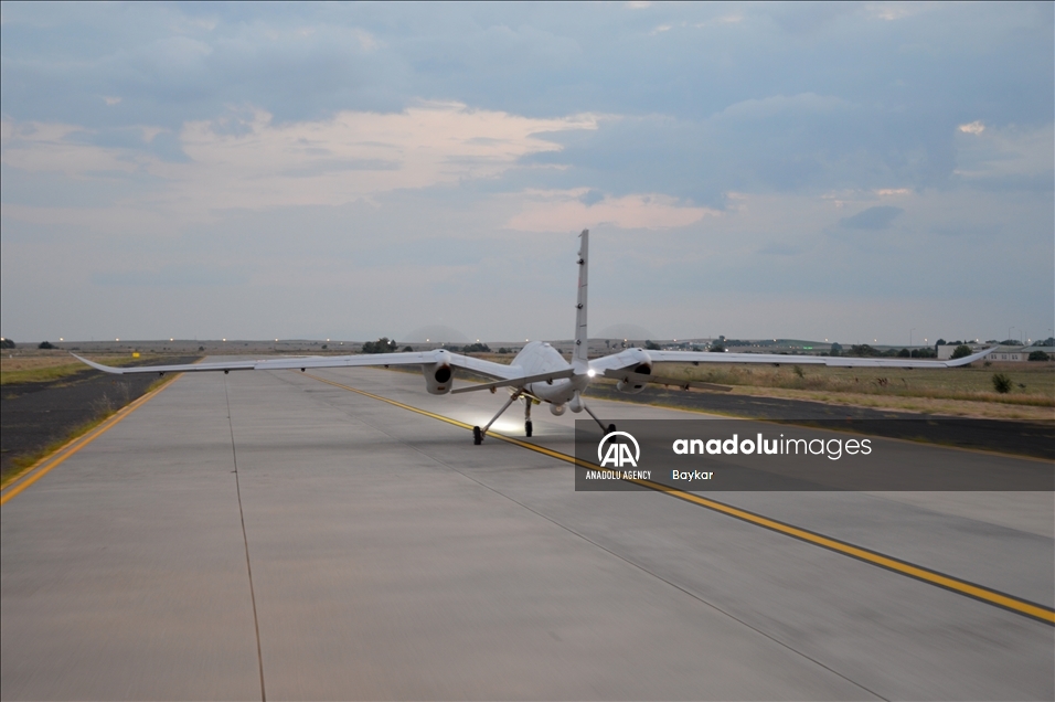 مسيرة "أقنجي تيها" تسجل رقما قياسيا في تاريخ الطيران التركي