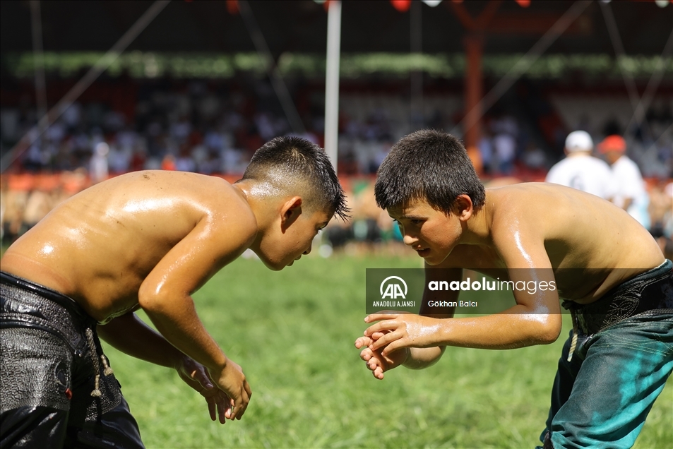 660. Tarihi Kırkpınar Yağlı Güreşleri başladı