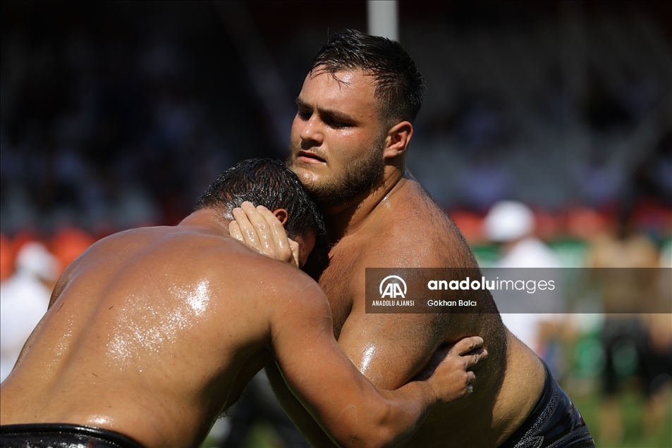 660. Tarihi Kırkpınar Yağlı Güreşleri başladı