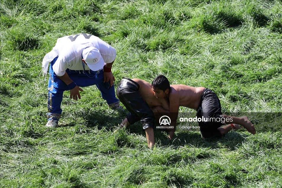 660. Tarihi Kırkpınar Yağlı Güreşleri başladı