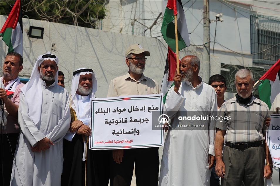 Palestinos exigen la reconstrucción de viviendas bombardeadas por Israel en Gaza