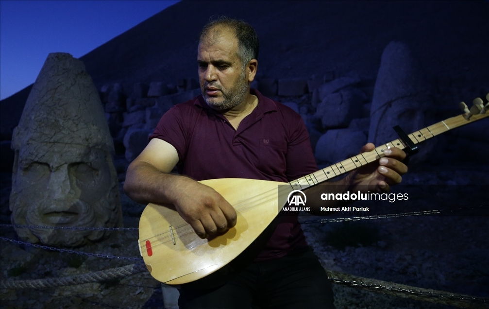 Dünya mirası Nemrut ziyaretçilerini ağırlamaya başladı