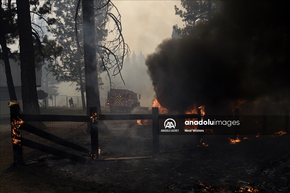 California wildfire continues
