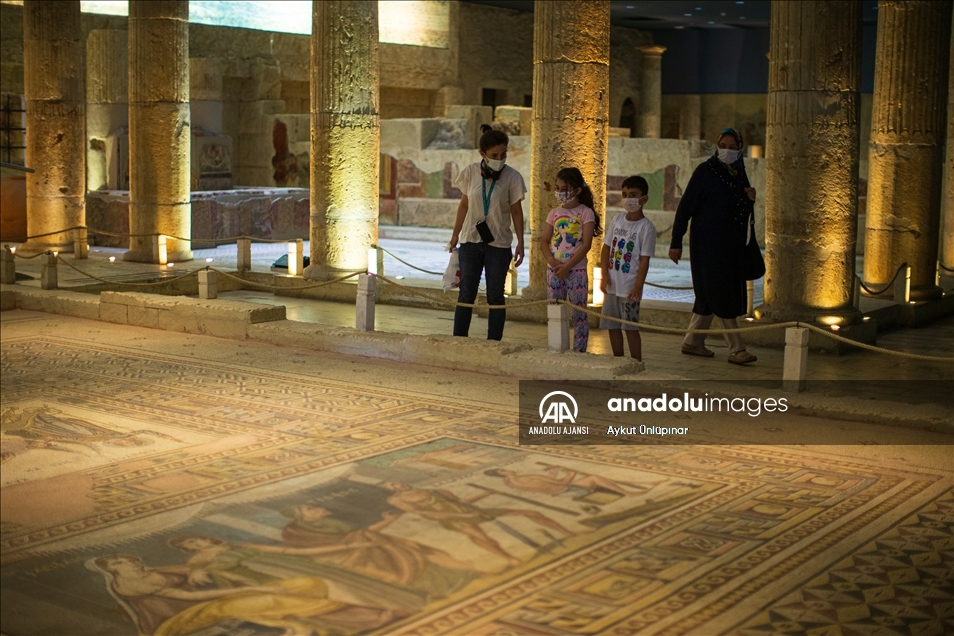 Gaziantep'te bulunan dünyanın en büyük mozaik müzelerinden Zeugma Mozaik Müzesi