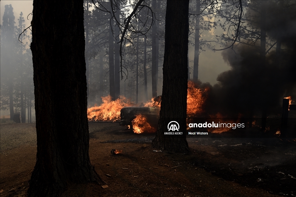 California wildfire continues
