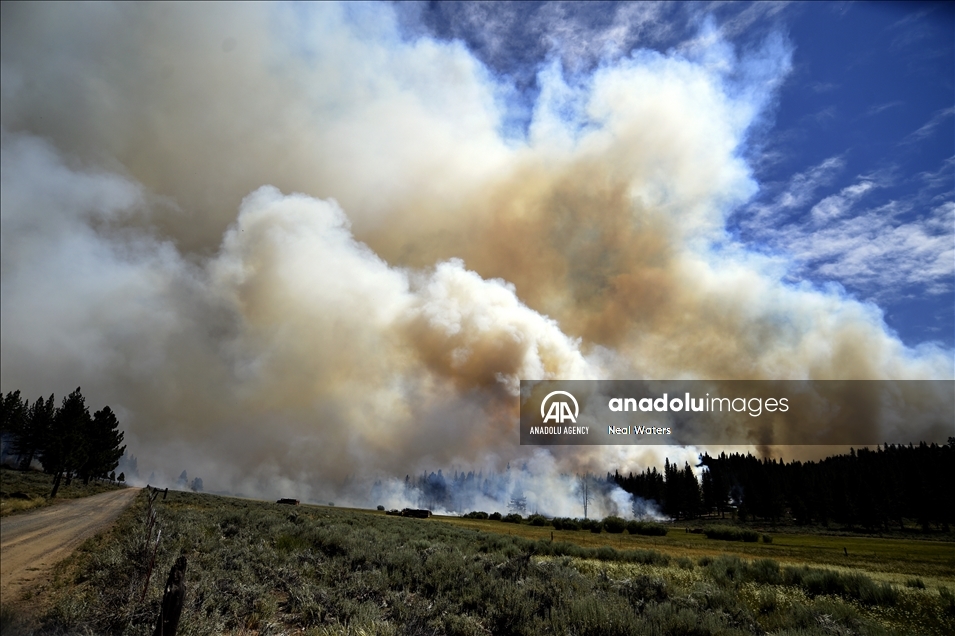 California wildfire continues