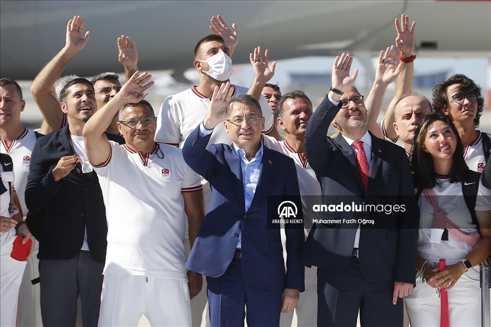 رياضيو تركيا المشاركون في الأولمبياد يتوجهون إلى طوكيو