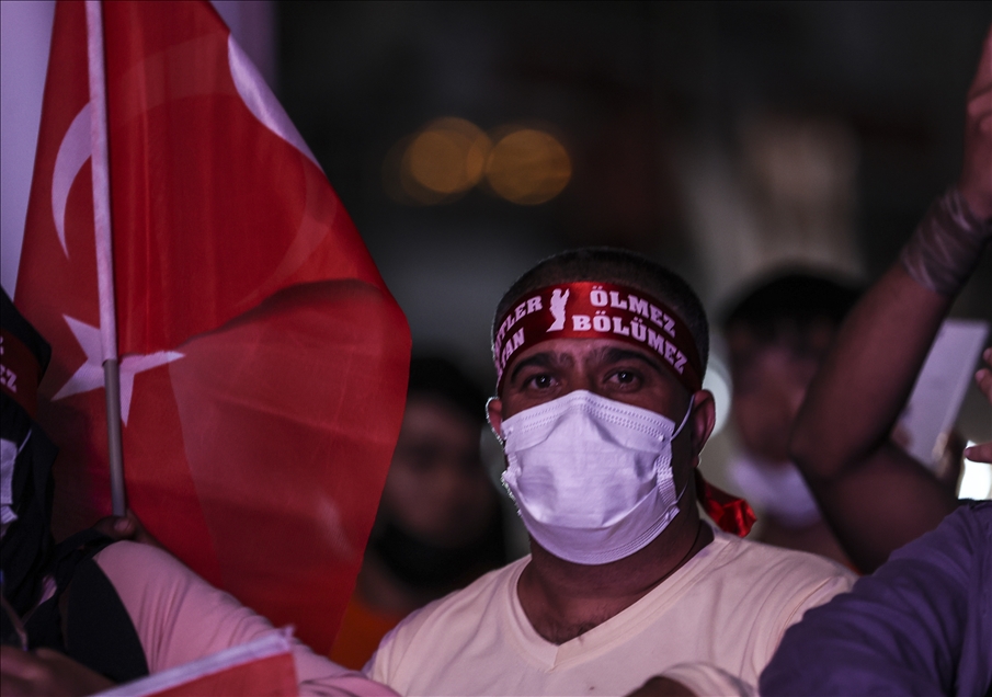 Peringatan Hari Demokrasi dan Persatuan Nasional 15 Juli di Turki