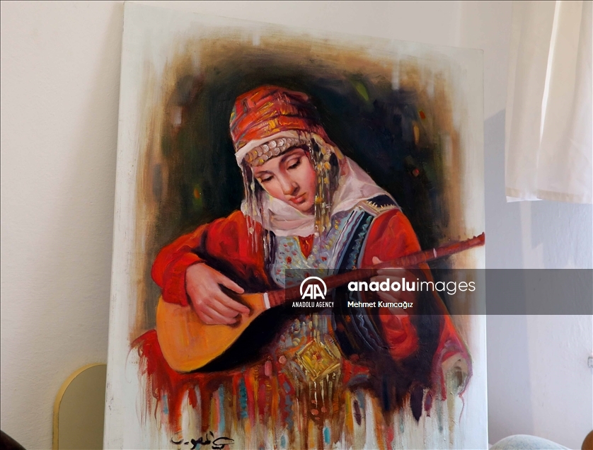 لوحاته زينت قصور صدام.. رسام عراقي يواصل إبداعاته في تركيا