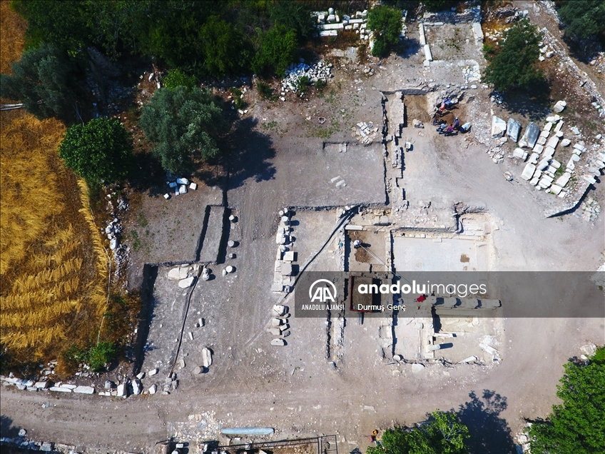 Stratonikeia Antik Kenti'nde bulunan 1600 yıllık mozaikler turizme kazandırılacak