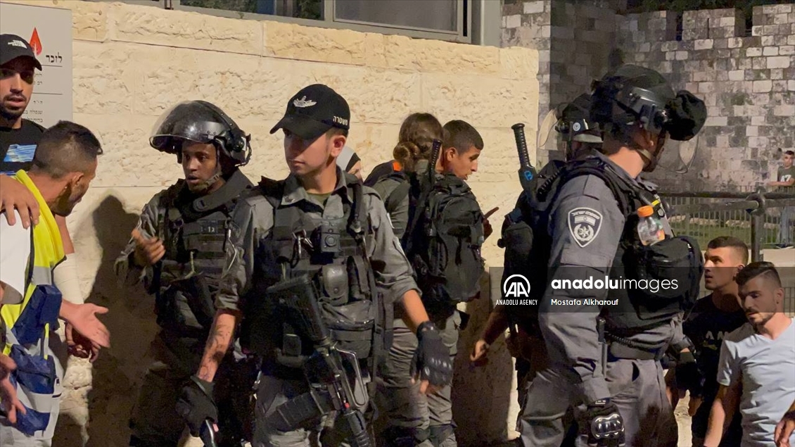 إسرائيل تبعد 3 مرابطات فلسطينيات عن المسجد الأقصى