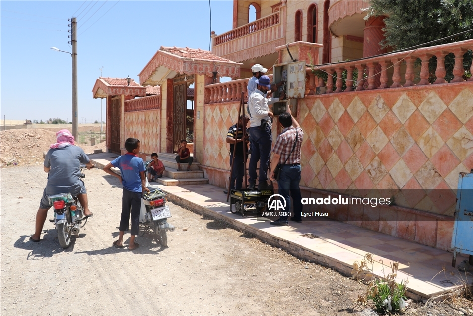 بكهرباء من تركيا.. "تل أبيض" السورية تعيش فرحتين بالأضحى