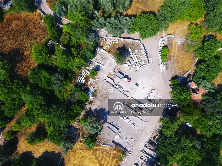 Stratonikeia Antik Kenti'nde bulunan 1600 yıllık mozaikler turizme kazandırılacak