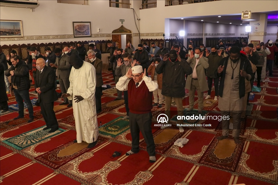 Arjantin’de bayram namazı kılındı