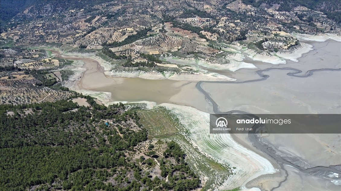 Aydın'daki Arapapıştı Kanyonundaki sular kuraklık nedeniyle çekildi