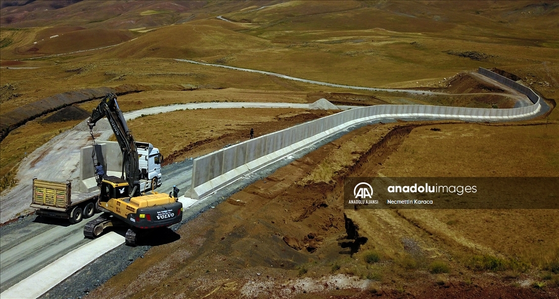 Van-İran sınırı beton duvar, hendek ve kulelerle "geçilmez" olacak