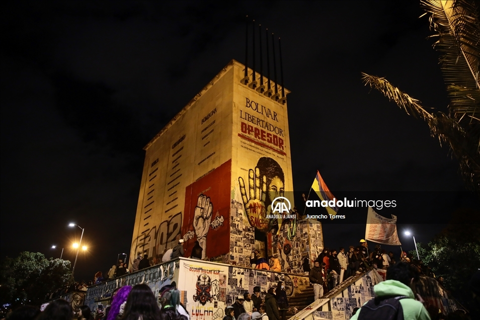 Kolombiya'da protestolarda hayatını kaybedenler için anma töreni düzenlendi
