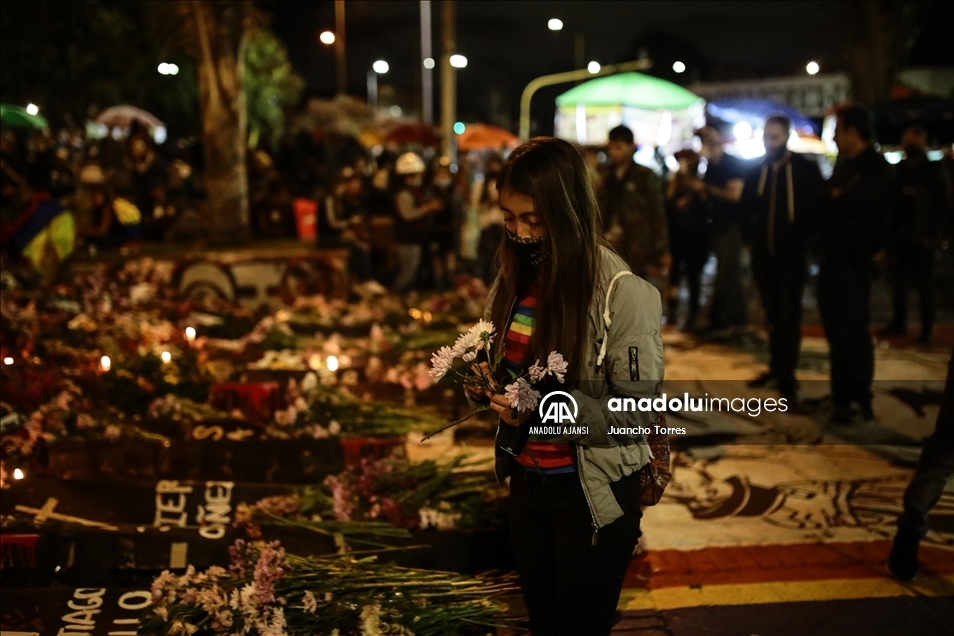 Kolombiya'da protestolarda hayatını kaybedenler için anma töreni düzenlendi