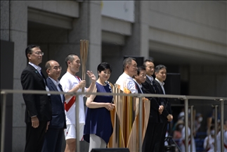 Concluye la última etapa del relevo de la antorcha olímpica en Tokio, Japón