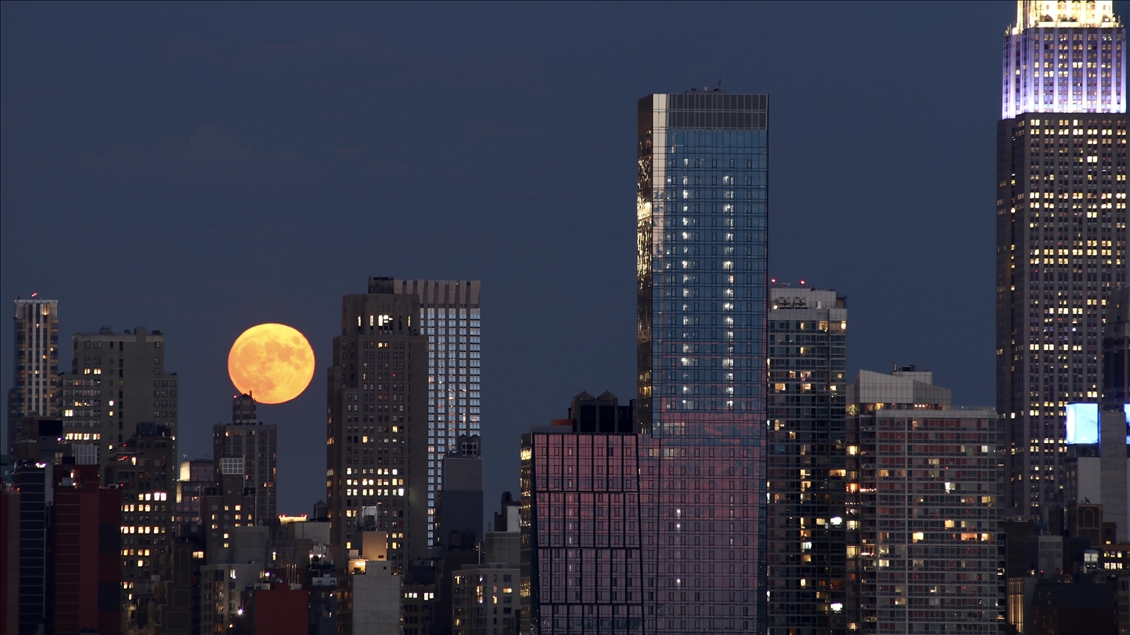 Hëna e plotë në New York