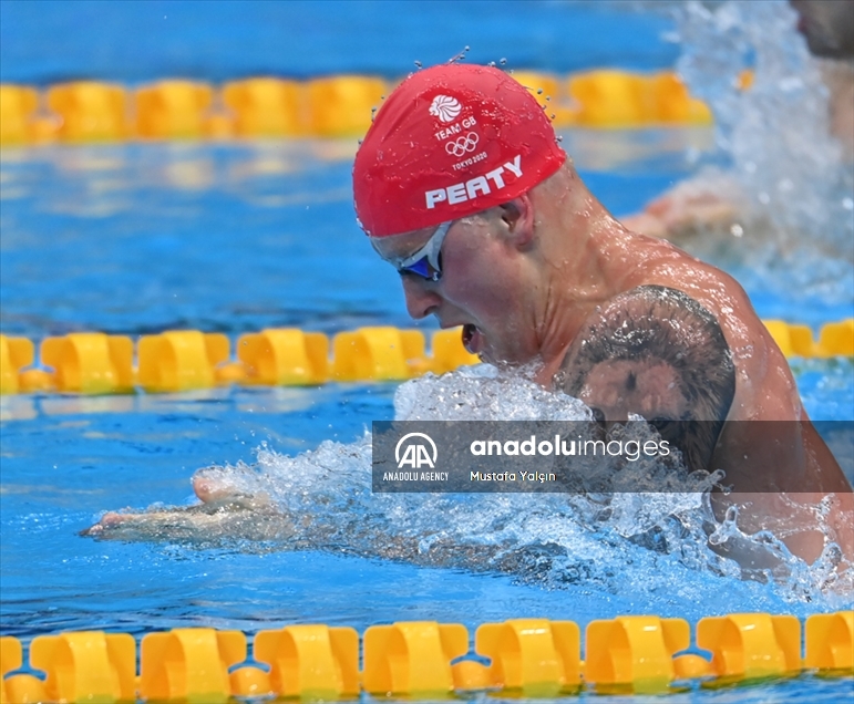 La natación durante la tercera jornada de los Juegos Olímpicos de Tokio 2020