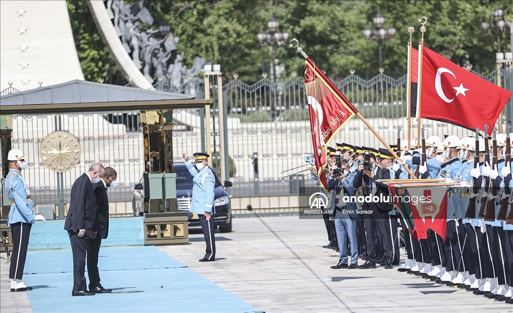 Cumhurbaşkanı Erdoğan, Angola Cumhurbaşkanı Lourenço'yu resmi törenle karşıladı