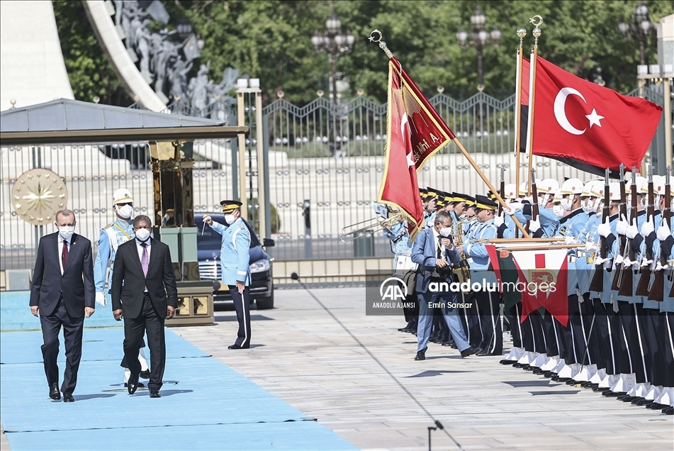 Cumhurbaşkanı Erdoğan, Angola Cumhurbaşkanı Lourenço'yu resmi törenle karşıladı