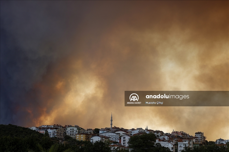 Forest fire in Turkey's Antalya