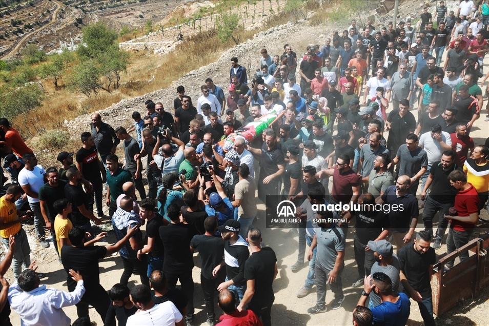 الضفة.. تشييع جثمان فلسطيني قتله الجيش الإسرائيلي