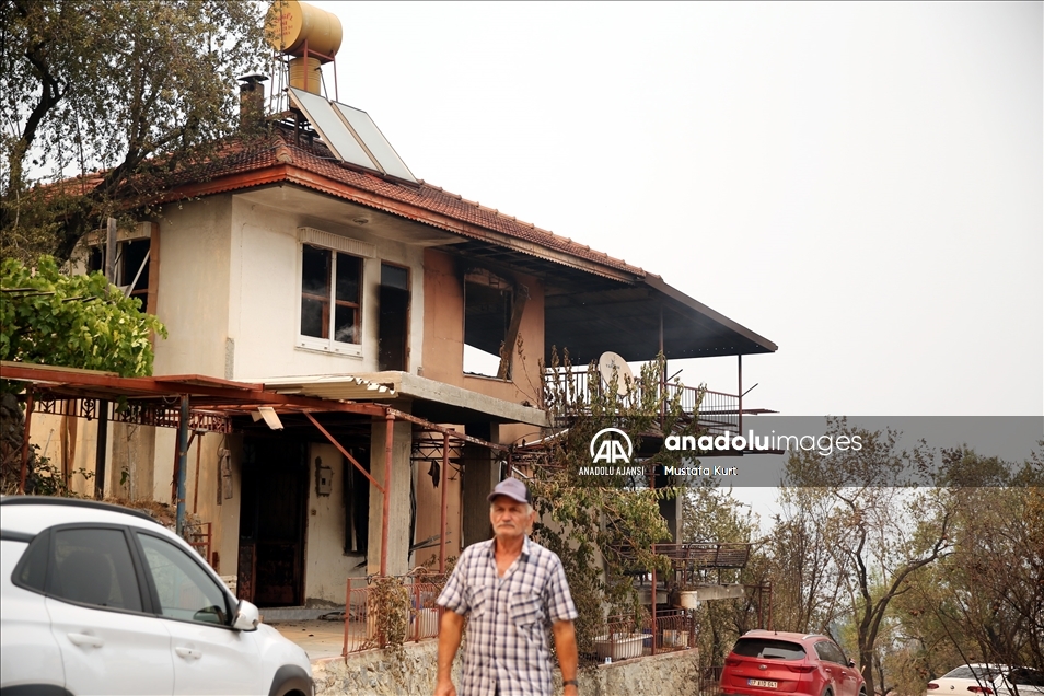Alanya'daki orman yangınları kontrol altına alınmaya çalışılıyor
