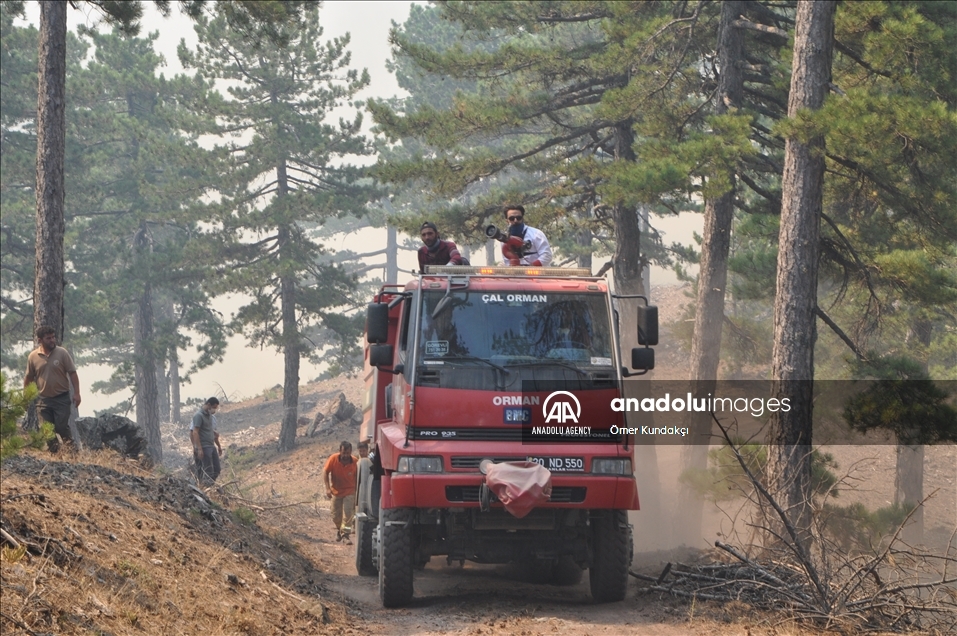 Turquie/Pakdemirli: "125 des 132 incendies déclarés ces 5 derniers jours sous contrôle"