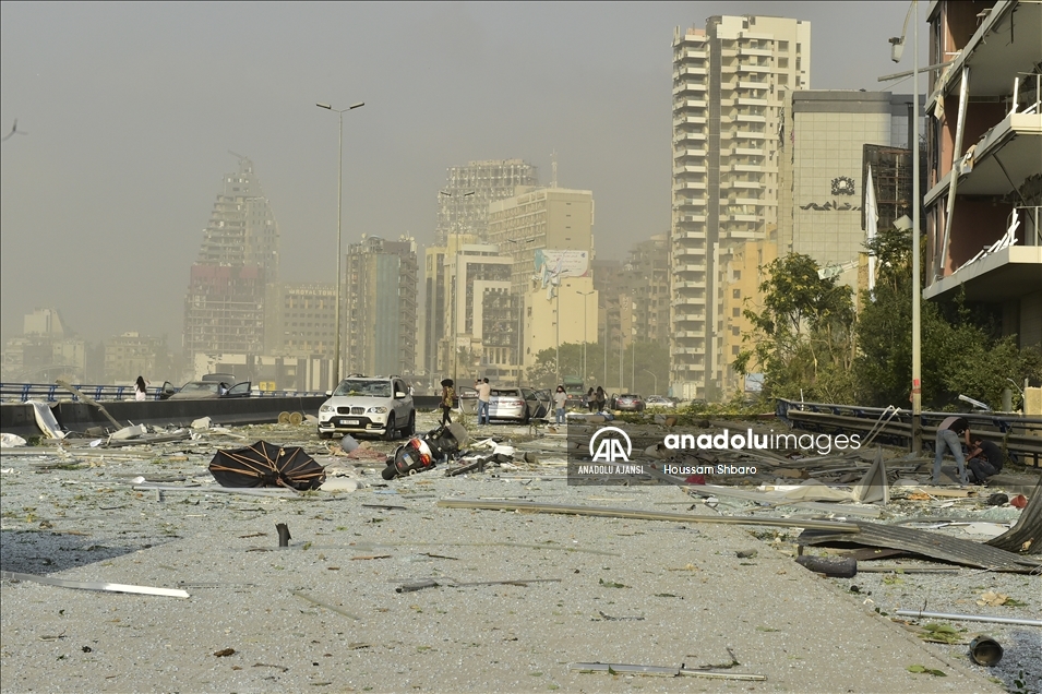 Beyrut Limanı'nda bir yıl önce meydana gelen patlama