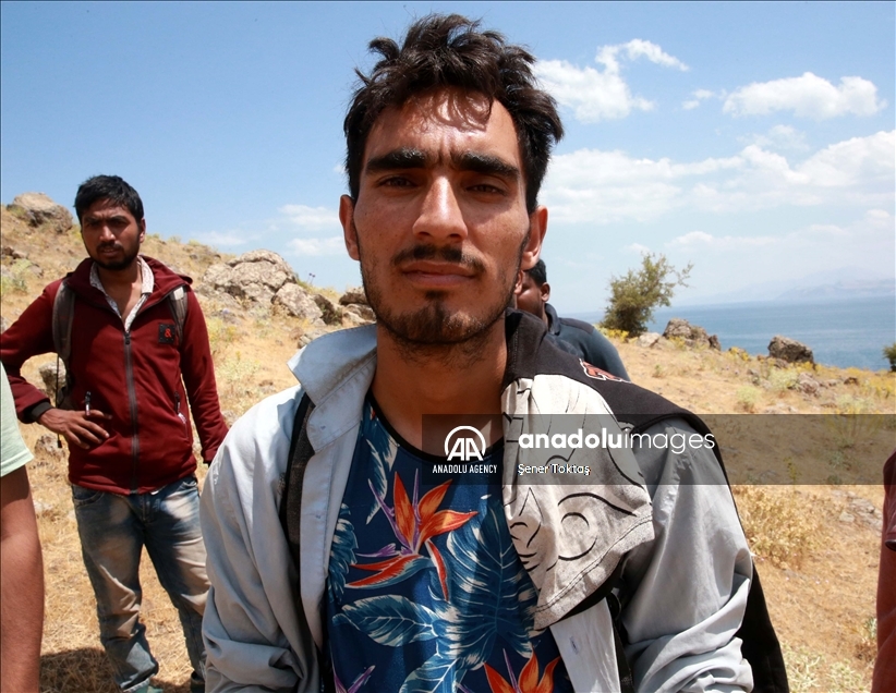 مهاجرون أفغان: تعرضنا لمعاملة سيئة في إيران قبل وصولنا تركيا
