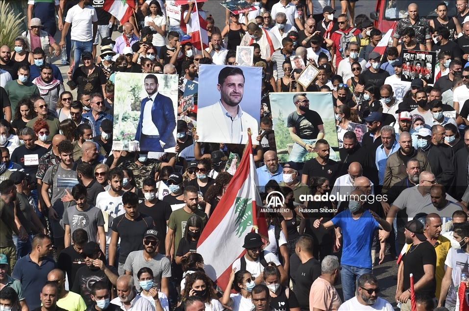 احتجاجات ذكرى انفجار بيروت.. 21 جريحا ومحاولة لاقتحام البرلمان