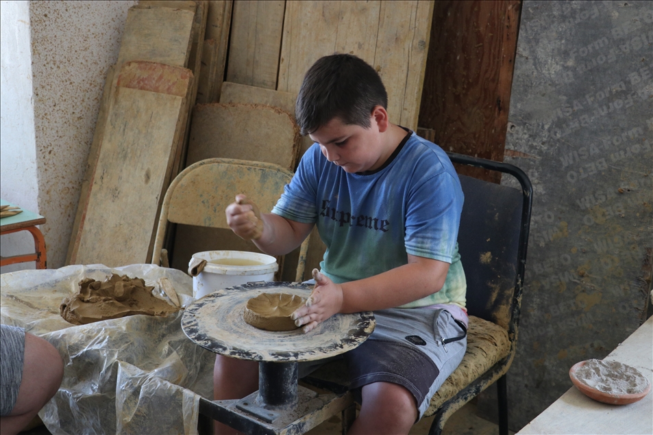 Poçaria, zejtaria unike e Tiranës