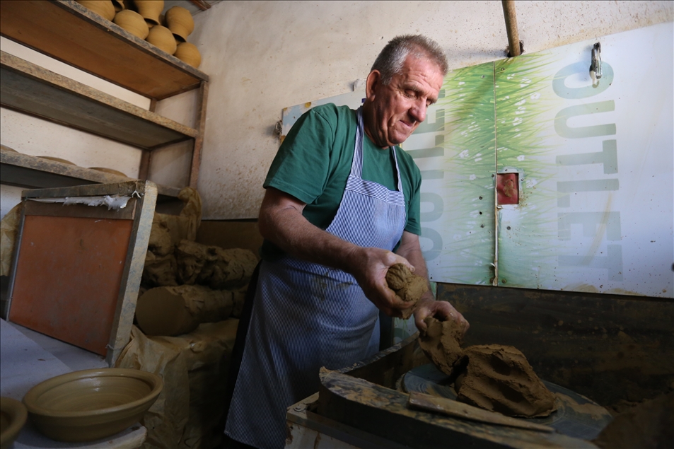 Poçaria, zejtaria unike e Tiranës