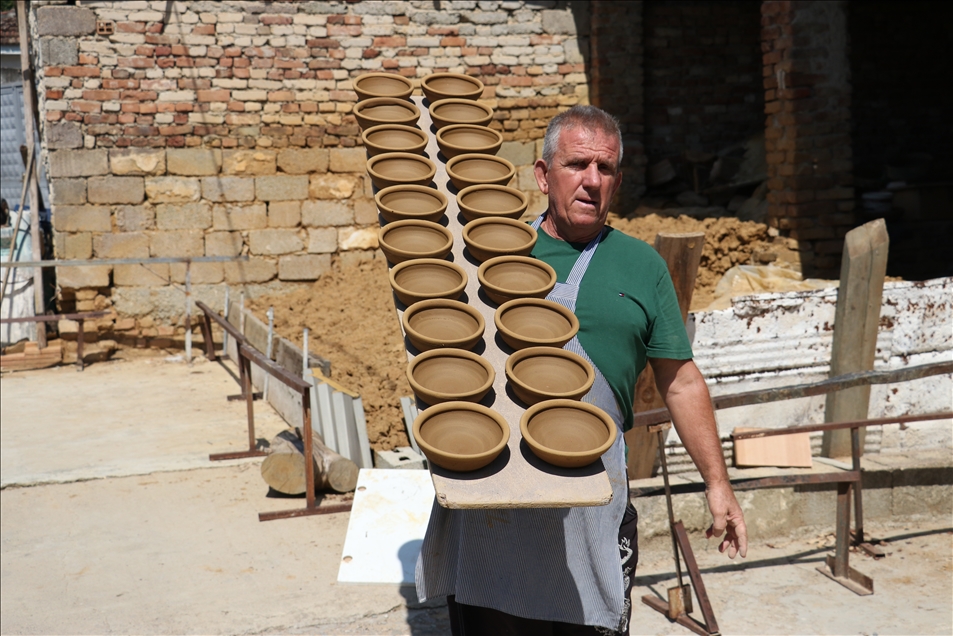 Poçaria, zejtaria unike e Tiranës