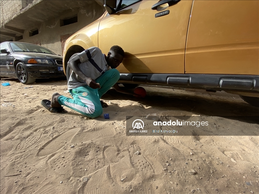 Kara Kıta'nın futbol aşığı çocukları