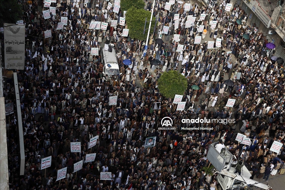 Yemen'e saldırılar ve Suudi Arabistan'ın uyguladığı ambargo protesto edildi