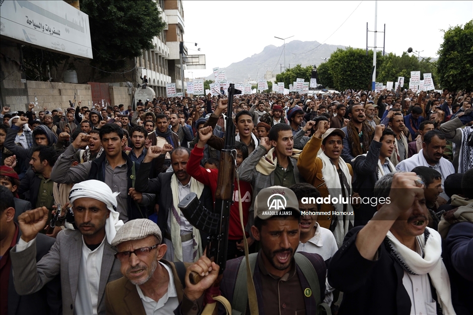Yemen'e saldırılar ve Suudi Arabistan'ın uyguladığı ambargo protesto edildi