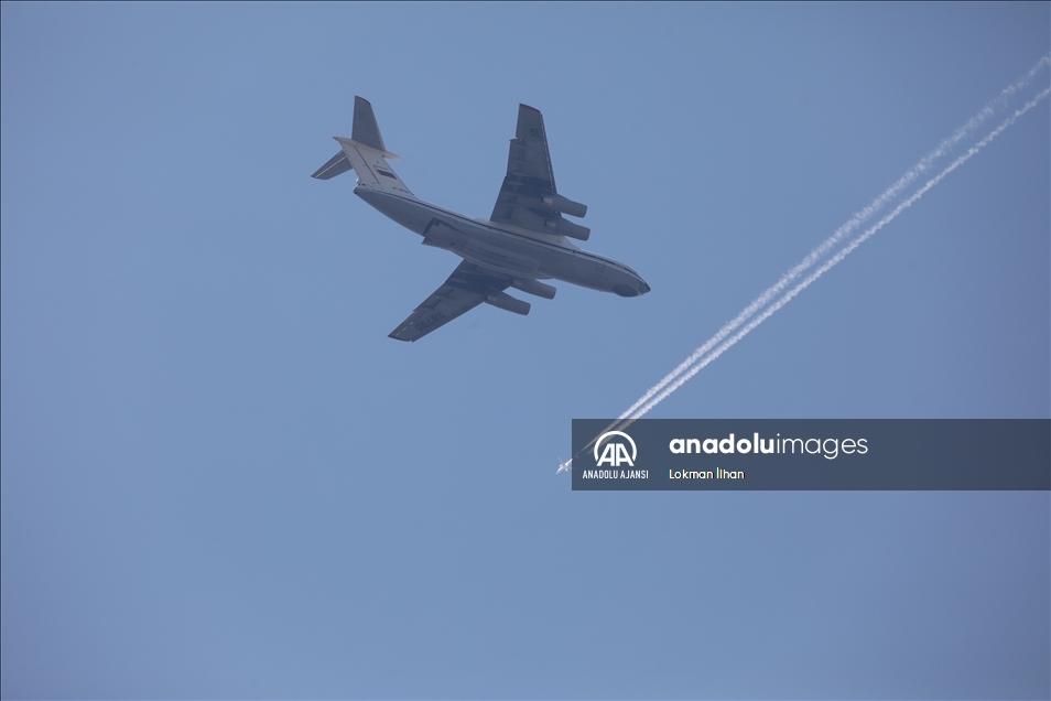 Aydın ve Muğla'daki orman yangınına uçak ve helikopterlerle müdahale ediliyor