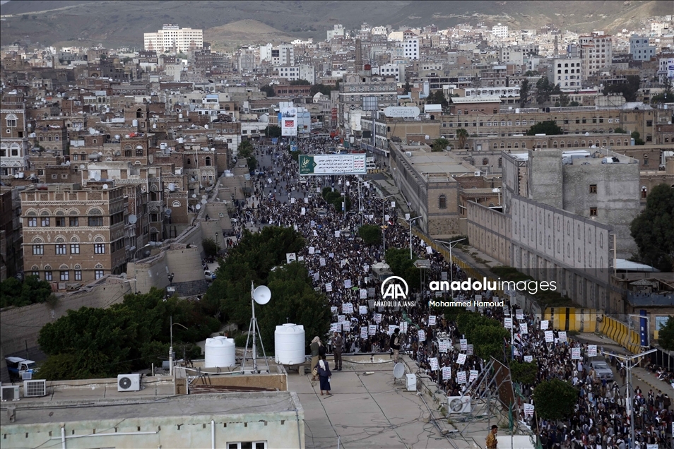 Yemen'e saldırılar ve Suudi Arabistan'ın uyguladığı ambargo protesto edildi