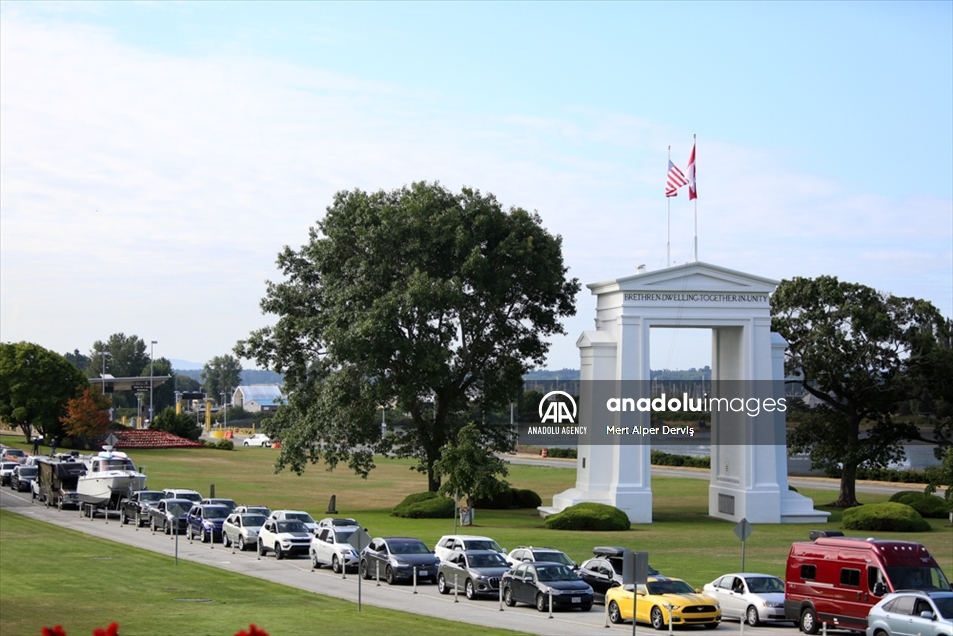 Canadá reabre frontera a estadounidenses vacunados
